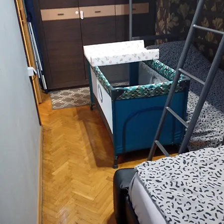 Apartament Venge -Cale Mieszkanie 46M2 Na Wylacznosc - Z Jedna Sypialnia I Jednym Sypialno-Salonem -3 Pietro Bez Windy- Rezerwacja Bez Karty Kredytowej-Klimatyzacja-Kino Domowe-Projektor-100