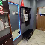 Apartament Venge -Cale Mieszkanie 46M2 Na Wylacznosc - Z Jedna Sypialnia I Jednym Sypialno-Salonem -3 Pietro Bez Windy- Rezerwacja Bez Karty Kredytowej-Klimatyzacja-Netflix-2 Lozeczka Dzieciece, Bezplatny Parking Publiczny Na Monitorowanym Podworzu * Wroclaw