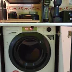 Apartament Venge -całe Mieszkanie 46m2 Na Wyłączność - Z Jedną Sypialnią I Jednym Sypialno-salonem -3 Piętro Bez Windy- Rezerwacja Bez Karty Kredytowej-klimatyzacja-netflix-2 łóżeczka Dziecięce- Bezpłatny Parking Publiczny Wrocław