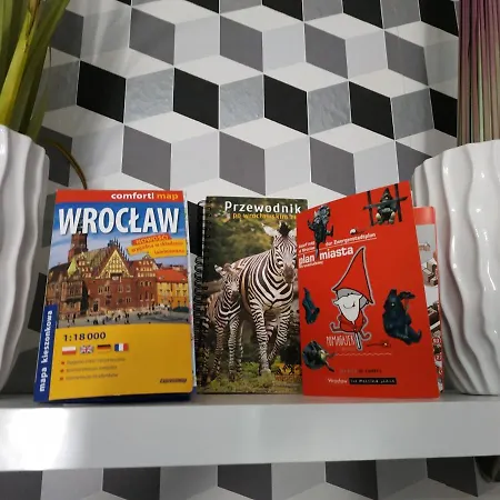 Apartament Venge -Cale Mieszkanie 46M2 Na Wylacznosc - Z Jedna Sypialnia I Jednym Sypialno-Salonem -3 Pietro Bez Windy- Rezerwacja Bez Karty Kredytowej-Klimatyzacja-Netflix-2 Lozeczka Dzieciece- Bezplatny Parking Publiczny Apartment *