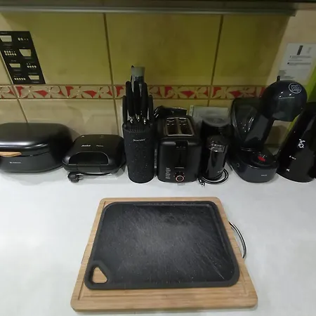 Apartament Venge -Cale Mieszkanie 46M2 Na Wylacznosc - Z Jedna Sypialnia I Jednym Sypialno-Salonem -3 Pietro Bez Windy- Rezerwacja Bez Karty Kredytowej-Klimatyzacja-Netflix-2 Lozeczka Dzieciece- Bezplatny Parking Publiczny Apartment *