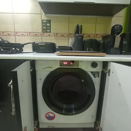 Apartament Venge -Cale Mieszkanie 46M2 Na Wylacznosc - Z Jedna Sypialnia I Jednym Sypialno-Salonem -3 Pietro Bez Windy- Rezerwacja Bez Karty Kredytowej-Klimatyzacja-Netflix-2 Lozeczka Dzieciece- Bezplatny Parking Publiczny