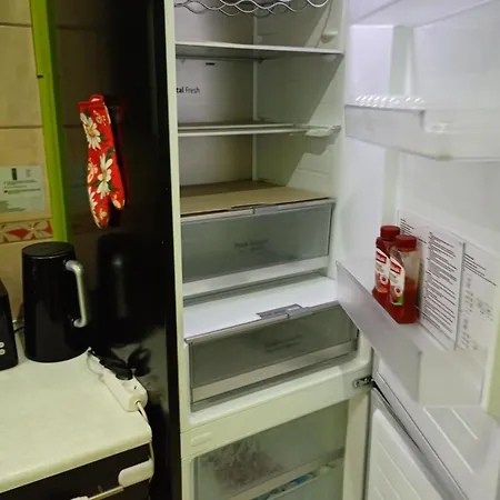 Venge -cale Mieszkanie 46m2 Na Wylacznosc - Z Jedna Sypialnia I Jednym Sypialno-salonem -3 Pietro Bez Windy- Rezerwacja Bez Karty Kredytowej-klimatyzacja-netflix-2 Lozeczka Dzieciece, Bezplatny Parking Publiczny Na Monitorowanym Podworzu *