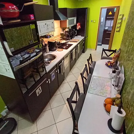 Apartament Venge -Cale Mieszkanie 46M2 Na Wylacznosc - Z Jedna Sypialnia I Jednym Sypialno-Salonem -3 Pietro Bez Windy- Rezerwacja Bez Karty Kredytowej-Klimatyzacja-Kino Domowe-Projektor-100