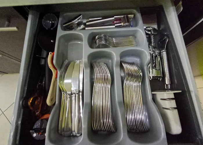 Apartament Venge -Cale Mieszkanie 46M2 Na Wylacznosc - Z Jedna Sypialnia I Jednym Sypialno-Salonem -3 Pietro Bez Windy- Rezerwacja Bez Karty Kredytowej-Klimatyzacja-Netflix-2 Lozeczka Dzieciece, Bezplatny Parking Publiczny Na Monitorowanym Podworzu *