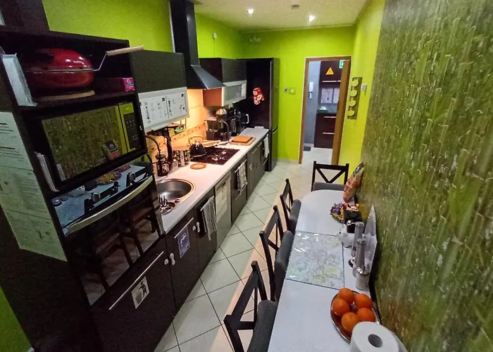 Apartmán Venge -cale Mieszkanie 46m2 Na Wylacznosc - Z Jedna Sypialnia I Jednym Sypialno-salonem -3 Pietro Bez Windy- Rezerwacja Bez Karty Kredytowej-klimatyzacja-netflix-2 Lozeczka Dzieciece, Bezplatny Parking Publiczny Na Monitorowanym Podworzu *